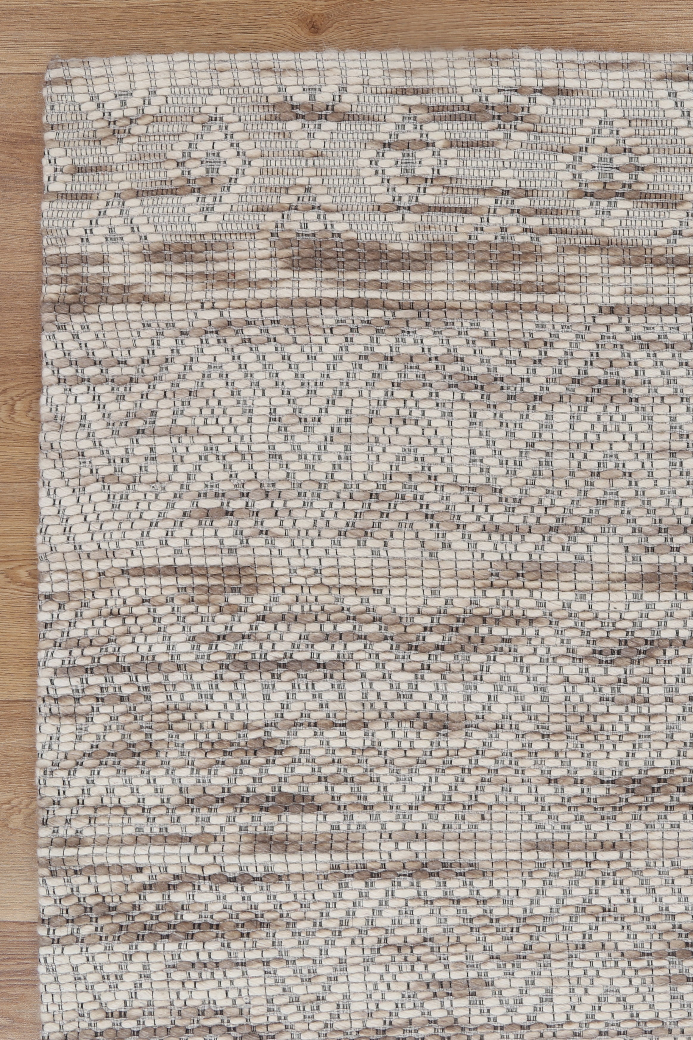 Copacabana Chevron Beige Wool Rug