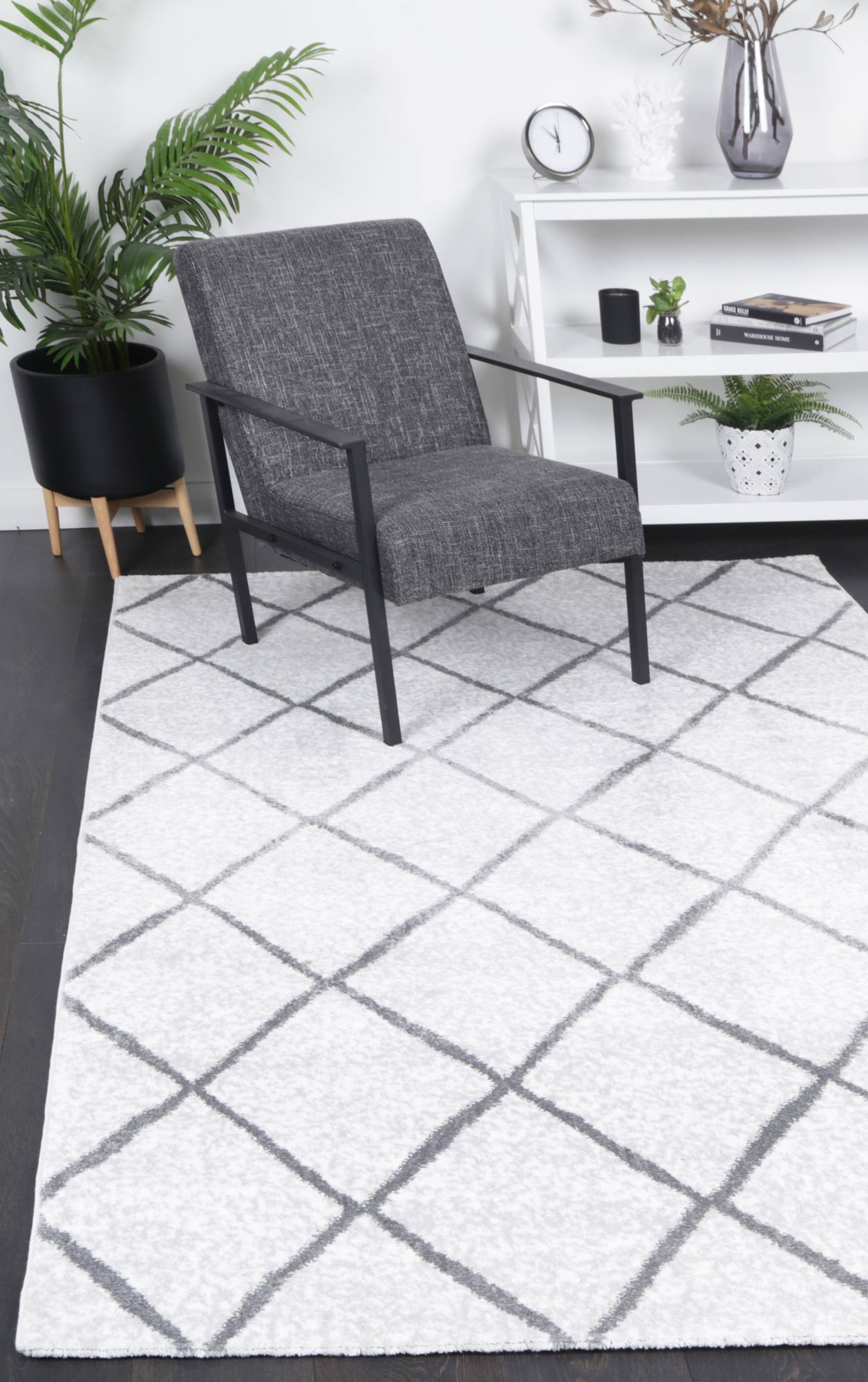 Windjana Diamond Silver Rug